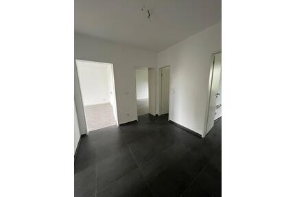 wunderschöne 3-Zimmer - Wohnung mit Balkon ! - Essen Stadtbezirk VII