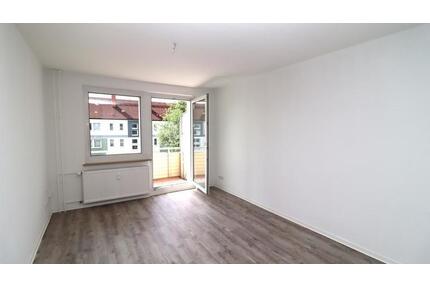 Hereinspaziert und LOSGEWOHNT - 354,00&nbsp;EUR Kaltmiete, ca.&nbsp; 58,00&nbsp;m&sup2; in Chemnitz (PLZ: 09116) Altendorf