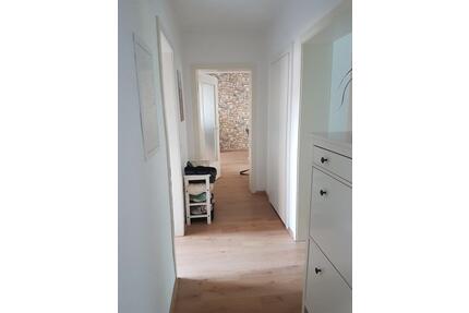 Modernisierte 3 Zimmer Wohnung mit Südbalkon und EBK direkt am Gr - Essen Stadtbezirk II