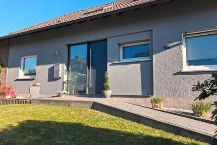 ** Großzügige und helle 3,5 Zimmer - Wohnung ** - Dortmund Aplerbeck