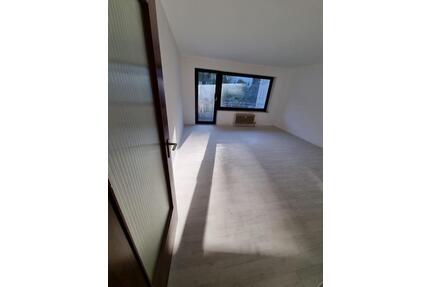 Helle 3-Zimmer Wohnung in Ludwigstraße 3, Wuppertal-Elberfeld!