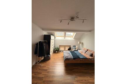 WG Zimmer verfügbar in Wuppertal Elberfeld | Ab 1. April 2026