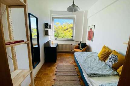 WG-Zimmer in Köln 720,00 € 11 m²