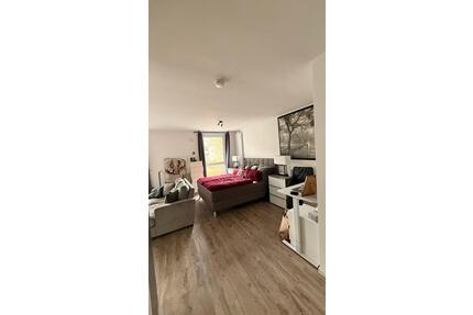 1,5 Zimmer Wohnung Köln Zollstock mit Balkon