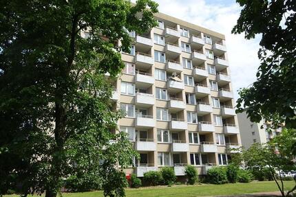 2 Zimmer Apartment mit Einbauküche und Balkon - Celle