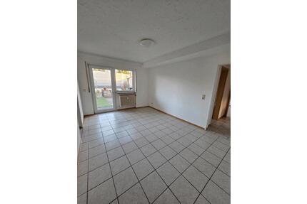3 Zimmer Souterrainwohnung 78m² (ideal für 1-2 Personen) - Homburg