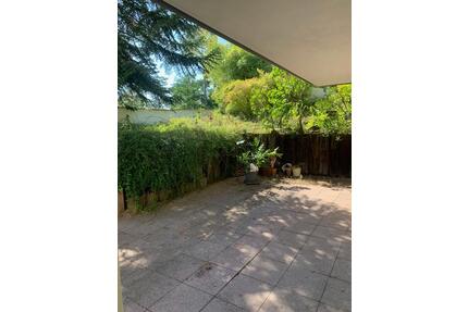 Helle 2-Zimmer Souterrainwohnung mit großer Terrasse & Garten - Bickenbach