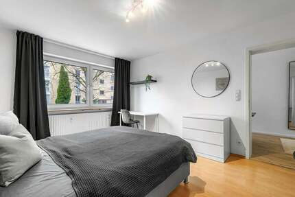 WG-Zimmer in München 990,00 € 18 m²