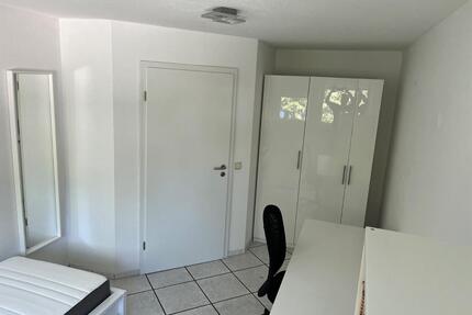 WG Zimmer in Worms - 410,00&nbsp;EUR Kaltmiete, ca.&nbsp; 16,00&nbsp;m&sup2; in Worms (PLZ: 67549) Westliche Vororte