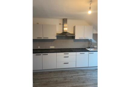 2 Zimmer Wohnung (DG) Runkel - 700,00&nbsp;EUR Kaltmiete, ca.&nbsp; 60,00&nbsp;m&sup2; in Runkel (PLZ: 65594)