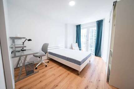 WG-Zimmer in Berlin 725,00 € 12 m²