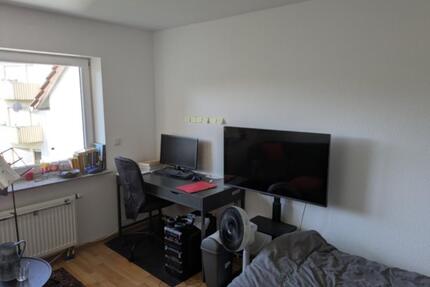 Zimmer in Studenten WG Room in student flat share - Eppelheim