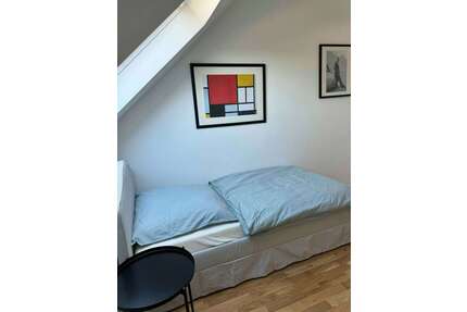 WG-Zimmer in Düsseldorf 899,00 € 15 m²