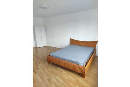 WG-Zimmer in Offenbach am Main 600,00 € 22 m²
