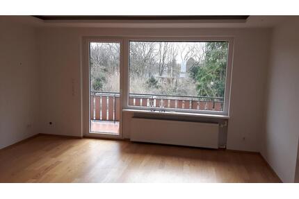 3 Zimmer Wohnung in Seckbach - 950,00&nbsp;EUR Kaltmiete, ca.&nbsp; 68,00&nbsp;m&sup2; in Frankfurt am Main (PLZ: 60389) Innenstadt 3