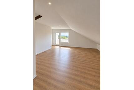 Kernsanierte 4-Zimmer Wohnung im Grünen - Remagen
