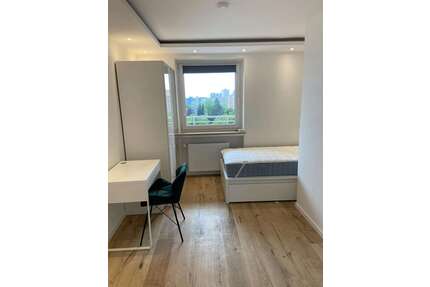 WG-Zimmer in München 710,00 € 11 m²