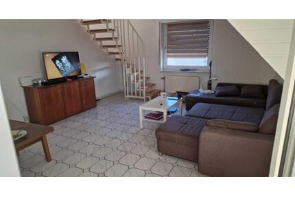 4-Zimmer in DG Wohnung mit Balkon, Einbauküche und Stellplatz - Göttingen Nordstadt