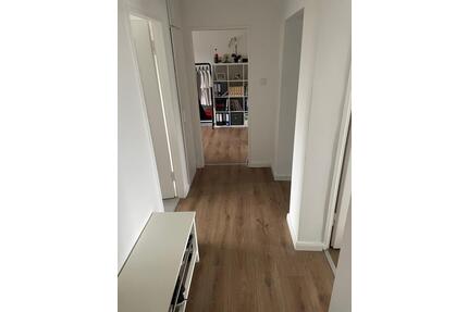 Helle 3 Zimmer Wohnung zu vermieten in Langen - Langen (Hessen)