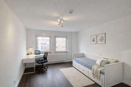 WG-Zimmer in Ausgburg 649,00 € 80 m²