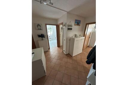 3 Zimmer Mietwohnug mit Garten - 700,00&nbsp;EUR Kaltmiete, ca.&nbsp; 94,00&nbsp;m&sup2; in Osterhofen (PLZ: 94486)