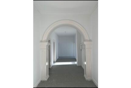 6 Zimmer Wohnung - 2.000,00&nbsp;EUR Kaltmiete, ca.&nbsp; 180,00&nbsp;m&sup2; in Bielefeld (PLZ: 33604) Stieghorst