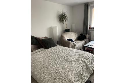 1 Zimmer Wohnung voll möbliert, Küche und Bad - Brandenburg an der Havel Bahnhofsvorstadt