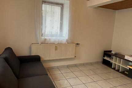 2-Zimmer Wohnung in Pfullingen - 730,00&nbsp;EUR Kaltmiete, ca.&nbsp; 48,00&nbsp;m&sup2; in Metzingen (PLZ: 72555)