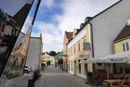 2 Zimmer Wohnung mitten in Erding Altstadt