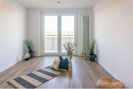 Wohnung zum Mieten in Chemnitz 220,00 € 26.18 m²