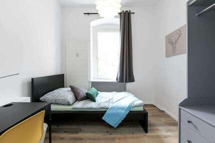 WG-Zimmer in Berlin 630,00 € 8 m²
