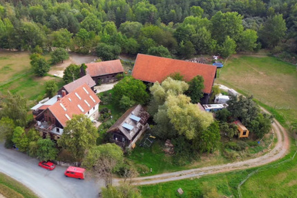 2 WG Zimmer im Grünen von Mai bis August verfügbar - Neudrossenfeld