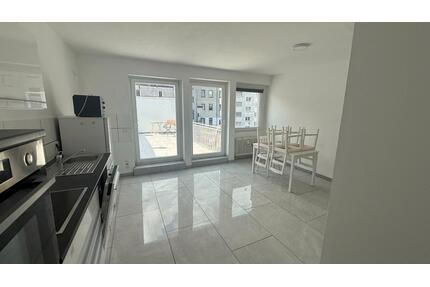 2-Zimmer-Wohnung mit großer Terrasse im Herzen Kölns Friesenplatz
