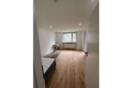 WG-Zimmer in Nürnberg 490,00 € 19 m²