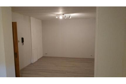 1-2 Zimmer Souterrain Appartement - Linden