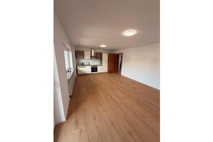 3 Zimmer Wohnung - 800,00&nbsp;EUR Kaltmiete, ca.&nbsp; 75,00&nbsp;m&sup2; in Geislingen (PLZ: 72351)