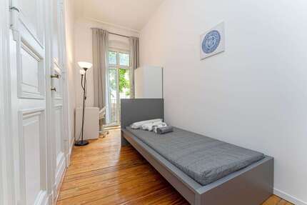 WG-Zimmer in Berlin 615,00 € 15 m²