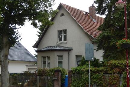 Wohnung im Grünen 2 Zimmer + Bad+ Garten im sauberen 2 Fam.Haus - Neuenhagen bei Berlin