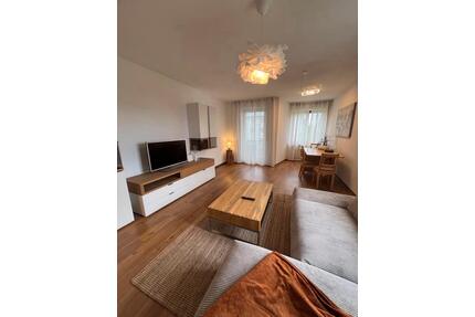 Exklusive voll möblierte 3 Zi Wohnung mit Balkon & TG Stellplatz - Augsburg Haunstetten-Siebenbrunn
