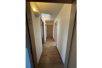 3 Zimmer Wohnung zu Vermieten - 1.150,00&nbsp;EUR Kaltmiete, ca.&nbsp; 58,00&nbsp;m&sup2; in Backnang (PLZ: 71522)