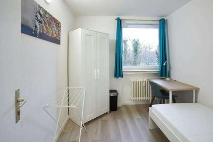 WG-Zimmer in Düsseldorf 609,00 € 9 m²