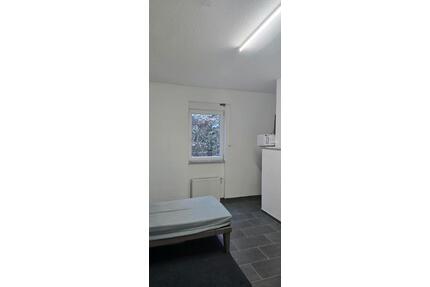 Ein Zimmer Wohnung - 700,00&nbsp;EUR Kaltmiete, ca.&nbsp; 23,00&nbsp;m&sup2; in Viernheim (PLZ: 68519)