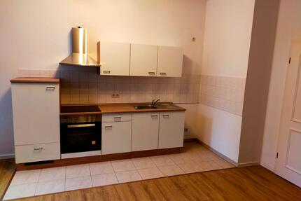 Sonnenberg * 2 Zimmer * Einbauküche * Balkon * Frei ab 01.06.2026 - Chemnitz Hilbersdorf