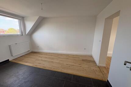 4-Zimmer DG Wohnung im Herzen von Herten zu Vermieten