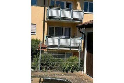 3 Zimmer Wohnung in neuenburg - 1.200,00&nbsp;EUR Kaltmiete, ca.&nbsp; 80,00&nbsp;m&sup2; in Müllheim (PLZ: 79379)