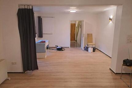 WG-Zimmer Schleswig - 450,00&nbsp;EUR Kaltmiete, ca.&nbsp; 31,60&nbsp;m&sup2; in Schleswig (PLZ: 24837)