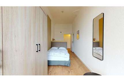 WG-Zimmer in Berlin 700,00 € 13 m²