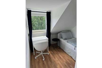 WG-Zimmer in Düsseldorf 699,00 € 15 m²