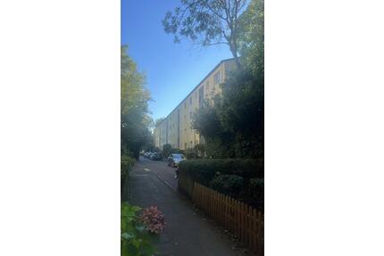 Ein WG-Zimmer in Köln - 750,00&nbsp;EUR Kaltmiete, ca.&nbsp; 14,00&nbsp;m&sup2; in Köln (PLZ: 50735) Nippes