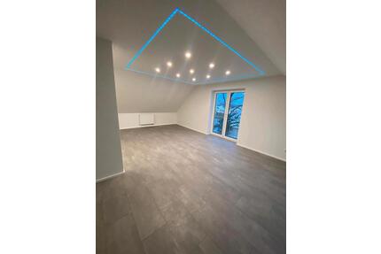 Sanierte 4 Zimmer Dachgeschosswohnung - Schwanewede